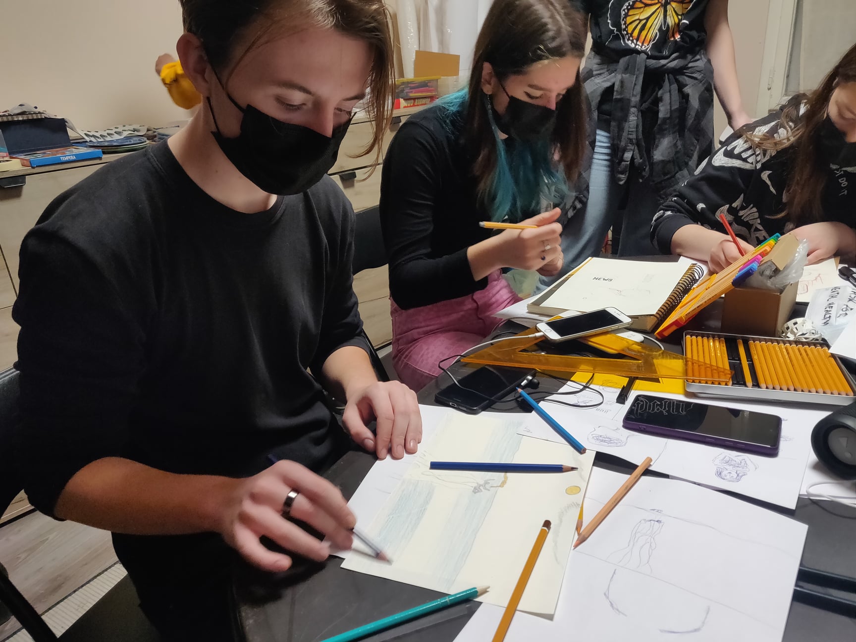 Bezbedni 2021/2022  – Creative workshops — photo 4